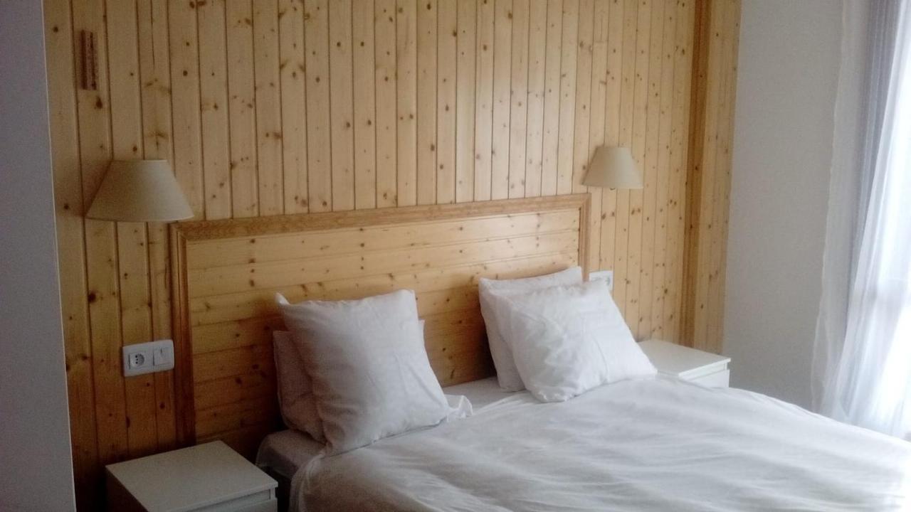 Agradable Apartamento Con Jardin Privado En Cerler Bagian luar foto